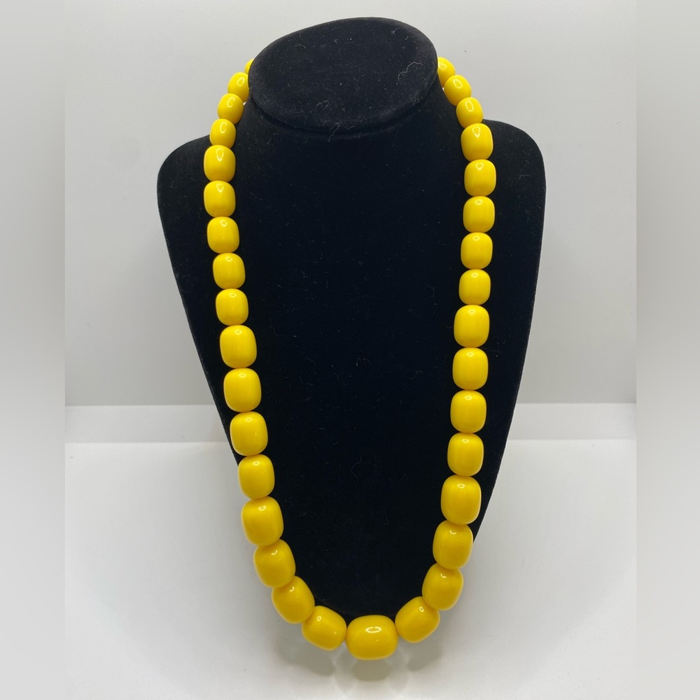 Vintage Bright Yellow Beaded Statement Necklace Bubblegum Oblong Beads